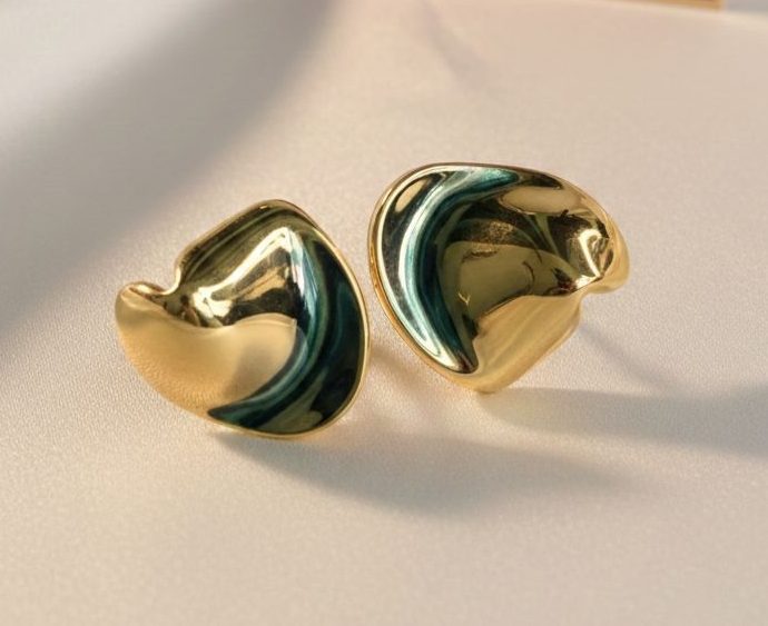 Golden Tide Studs