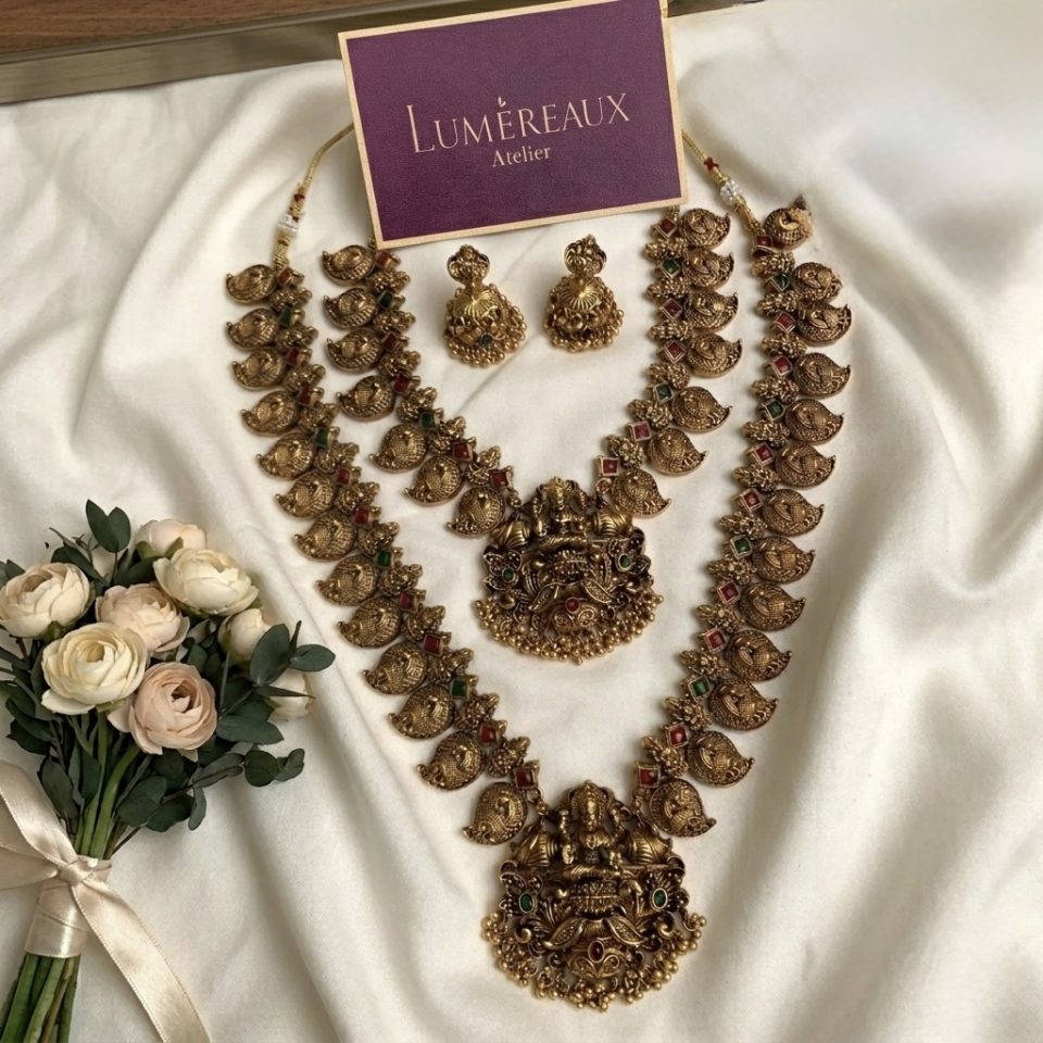 Antique Mahalakshmi Mangai  Premium Set